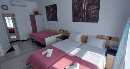 Room for 3 people "Zory&Christo's place"
