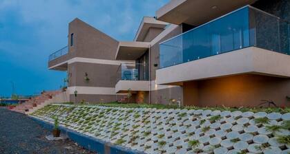 Le Fromage Cheese Village