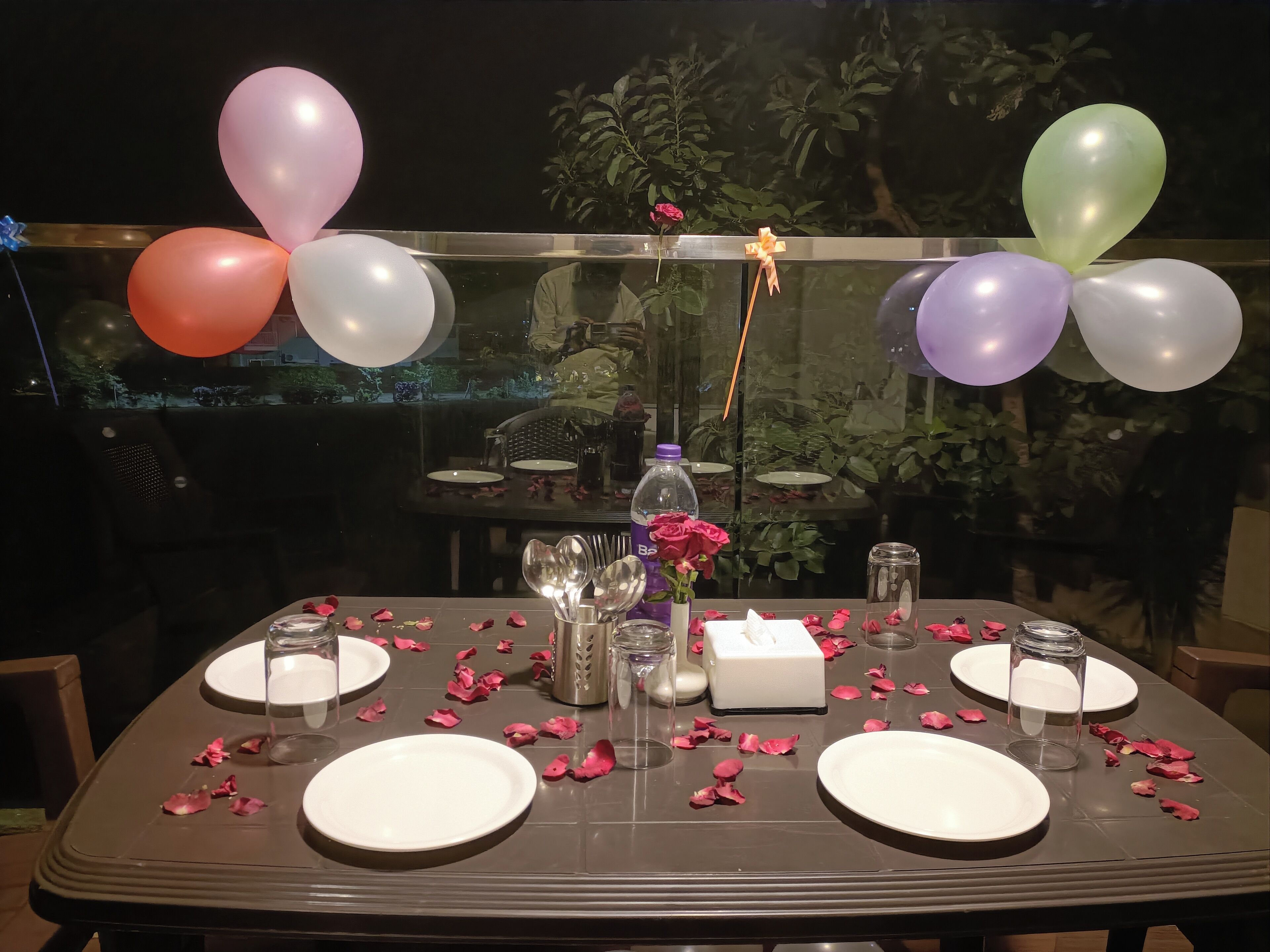 Deluxe Double Room | In-room dining