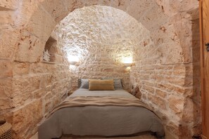 7 Schlafzimmer, Bügeleisen/Bügelbrett, Reisekinderbett, kostenloses WLAN