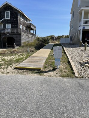 Property grounds - Beautiful remodeled home!  Close to the beach! (Corolla)