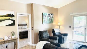 TV, peis og DVD-spiller