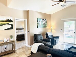 TV, fireplace, DVD player - Chico's Paradise by Mesquite Vacation Rentals at Wolf Creek Golf Course with $510 in free daily activities (Mesquite)