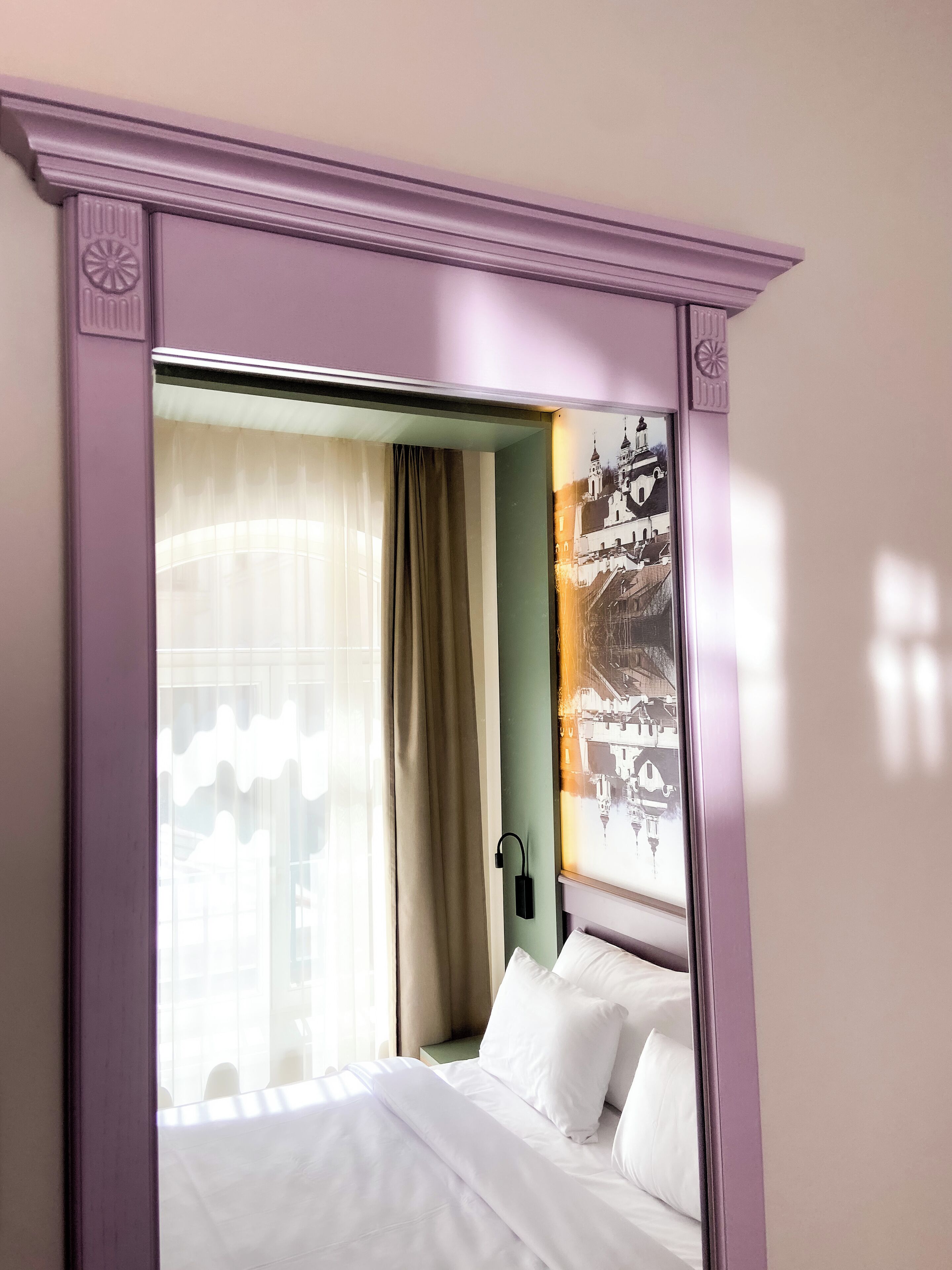 standard single room | 1 bedroom, in-room safe, desk, laptop workspace