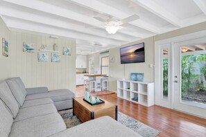 تلفزيون، مكتب