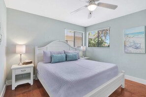 4 bedrooms, desk, iron/ironing board, WiFi