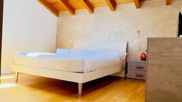 2 Schlafzimmer, Bügeleisen/Bügelbrett, kostenloses WLAN, Bettwäsche