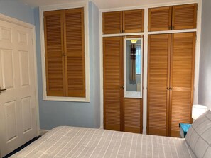 Nicht klassifiziertes Bild, 2 von 17, Schaltfläche