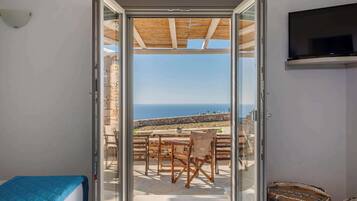 1 chambre, fer et planche Ă repasser, Wi-Fi, draps fournis