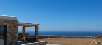 Moniasma Rustic Stone House in Folegandros