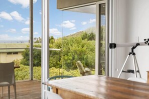 Interior - 10 Passatt St Encounter Bay (Encounter Bay)