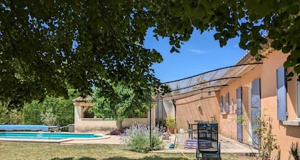 Pretty villa with private pool