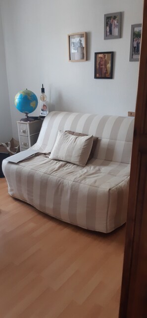 تلفزيون، كُتُب