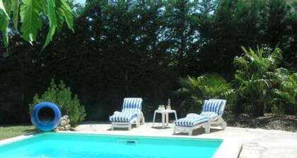 Pretty villa with private pool