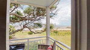 Condo, 2 habitaciones | Vista a la playa o el mar