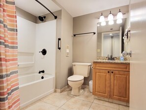 Bathroom - 1201 South Hampton 2 Bedroom Condo (Myrtle Beach)