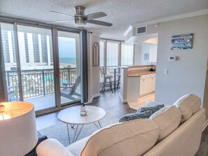 公寓式客房, 2 间卧室 | 起居��区