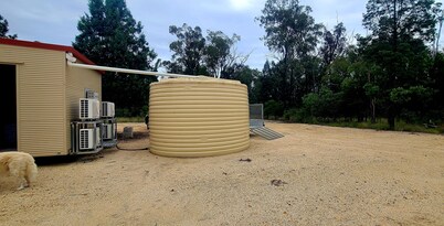 Bush getaway -technology free, soaking up the Aussie Bush