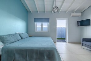 1 bedroom, in-room safe, iron/ironing board, WiFi