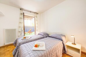 Familie appartement, 2 slaapkamers, magnetron (Casa Karin) | 2 slaapkamers, wifi