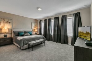 7 bedrooms, iron/ironing board, WiFi, bed sheets