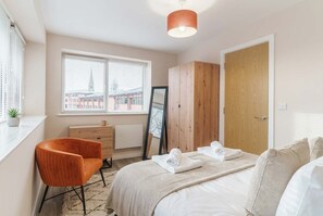 1 chambre, fer et planche à repasser, Wi-Fi, draps fournis