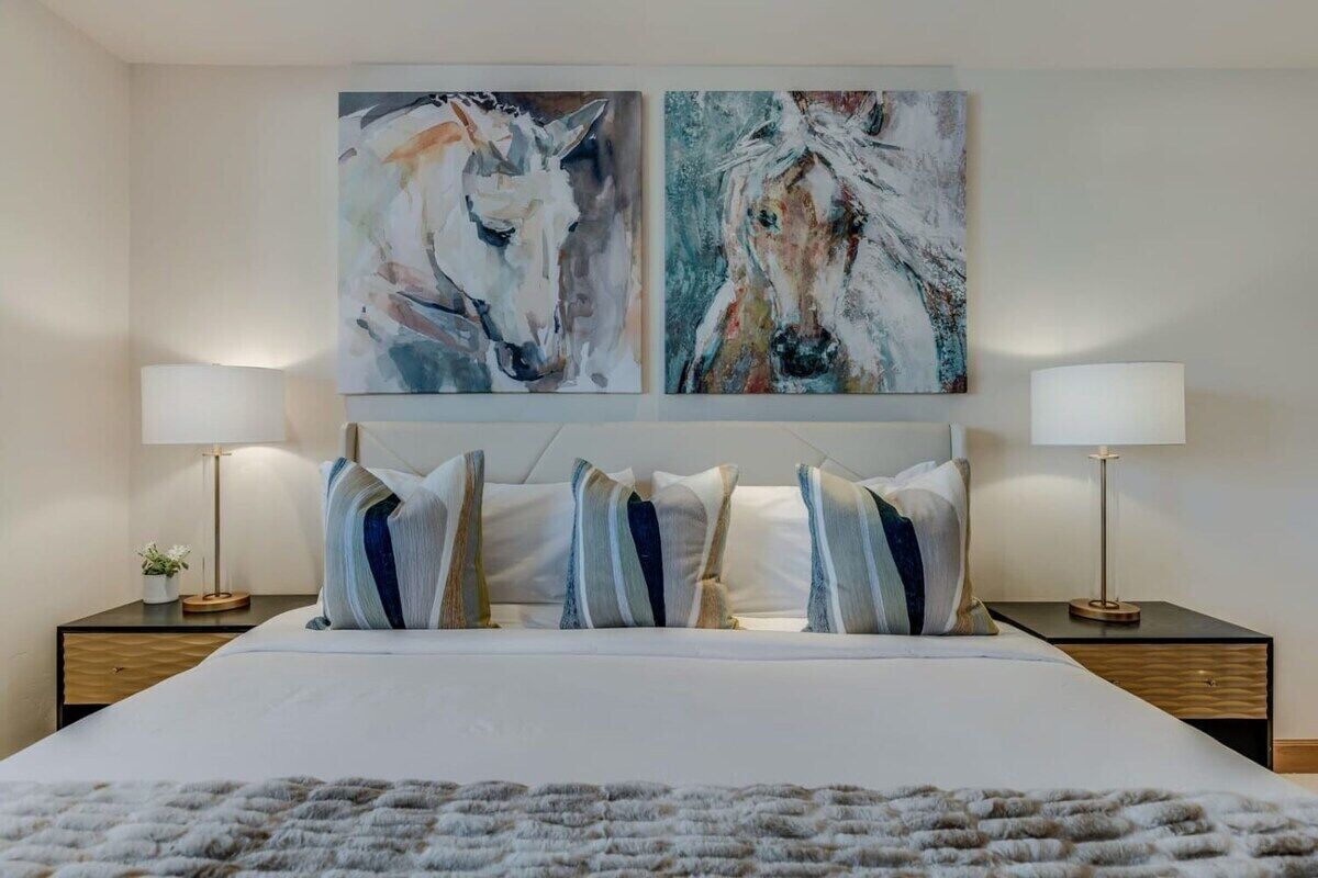 2 多间卧室、客房内保险箱、熨斗/熨衣板、旅行婴儿床