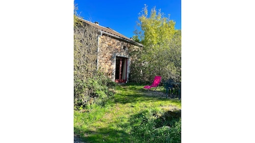 Gite Chouette, Maison chaleureuse dans un cadre verdoyant