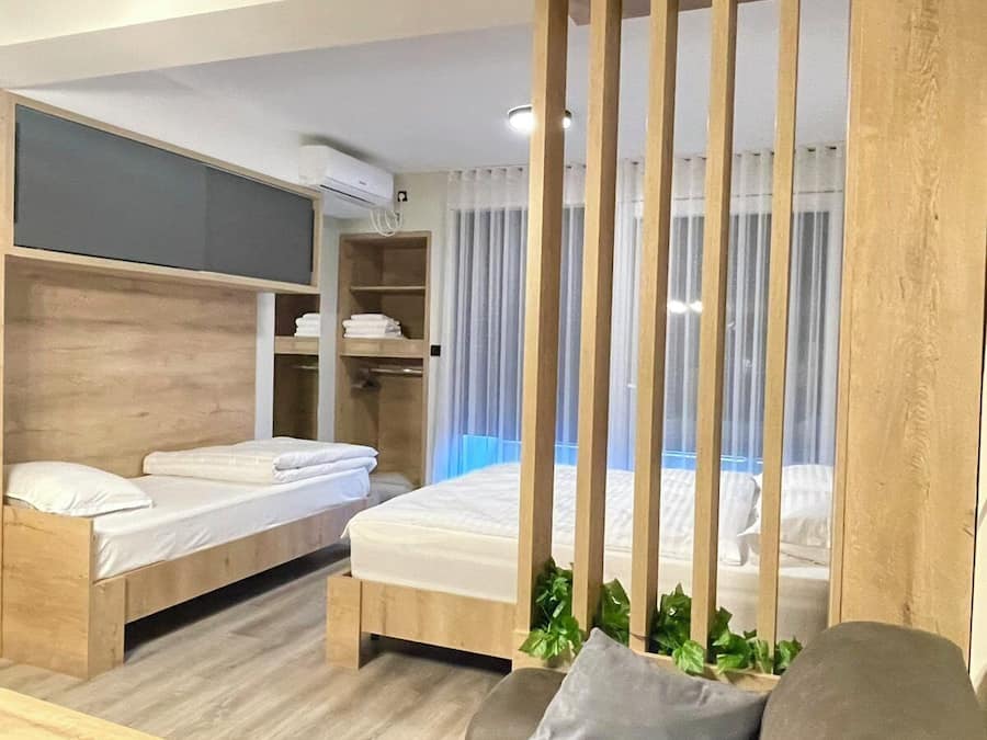 City enkelrum | Arbetsyta för laptop, gratis wi-fi och sängkläder