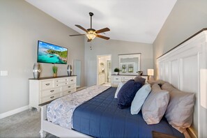 4 bedrooms, desk, iron/ironing board, travel cot