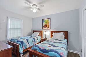 3 bedrooms, free WiFi, bed sheets
