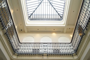 Interior detail - Mercer Plaza Sevilla 5 GL (Seville)