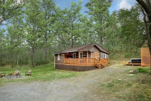 Exterior - Creekside Cabin w Hot Tub, Fire Pit, Deck & Grill! (Mount Jackson)