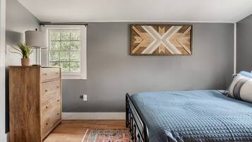 1 soverom, strykejern/-brett, wi-fi og sengetøy