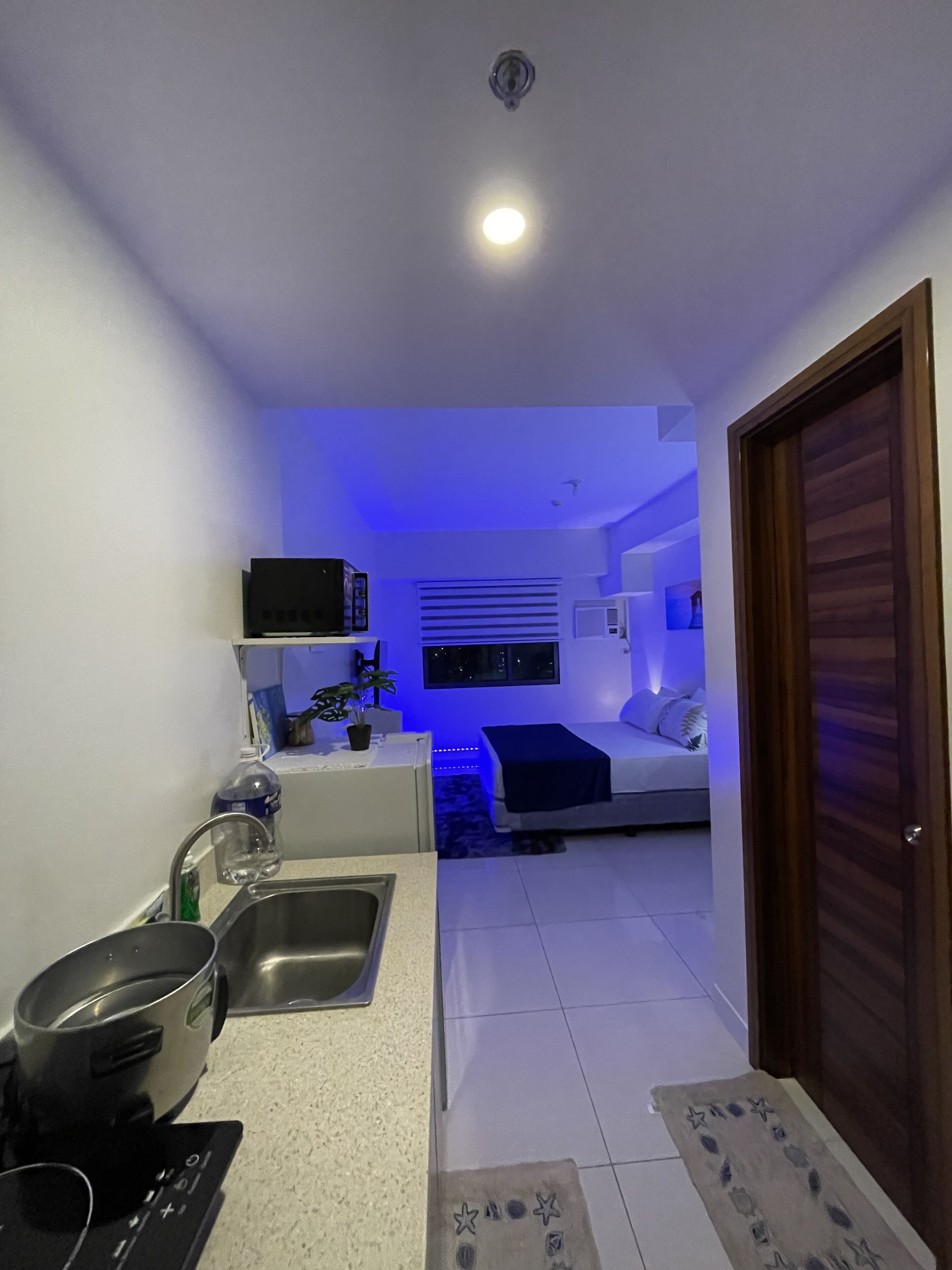 Cozy Studio at Horizons 101