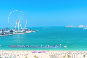 Apartment (4 Bedrooms) | Front of property - Stunning Beach Front Apt Dubai Eye View JBR Dubai (Dubai)