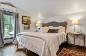 3 camere, culla da viaggio, Wi-Fi gratuito, lenzuola