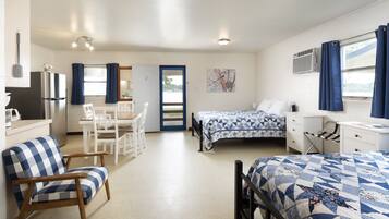 Family Studio, 2 Double Beds, Lake View | Laptop workspace, bed sheets