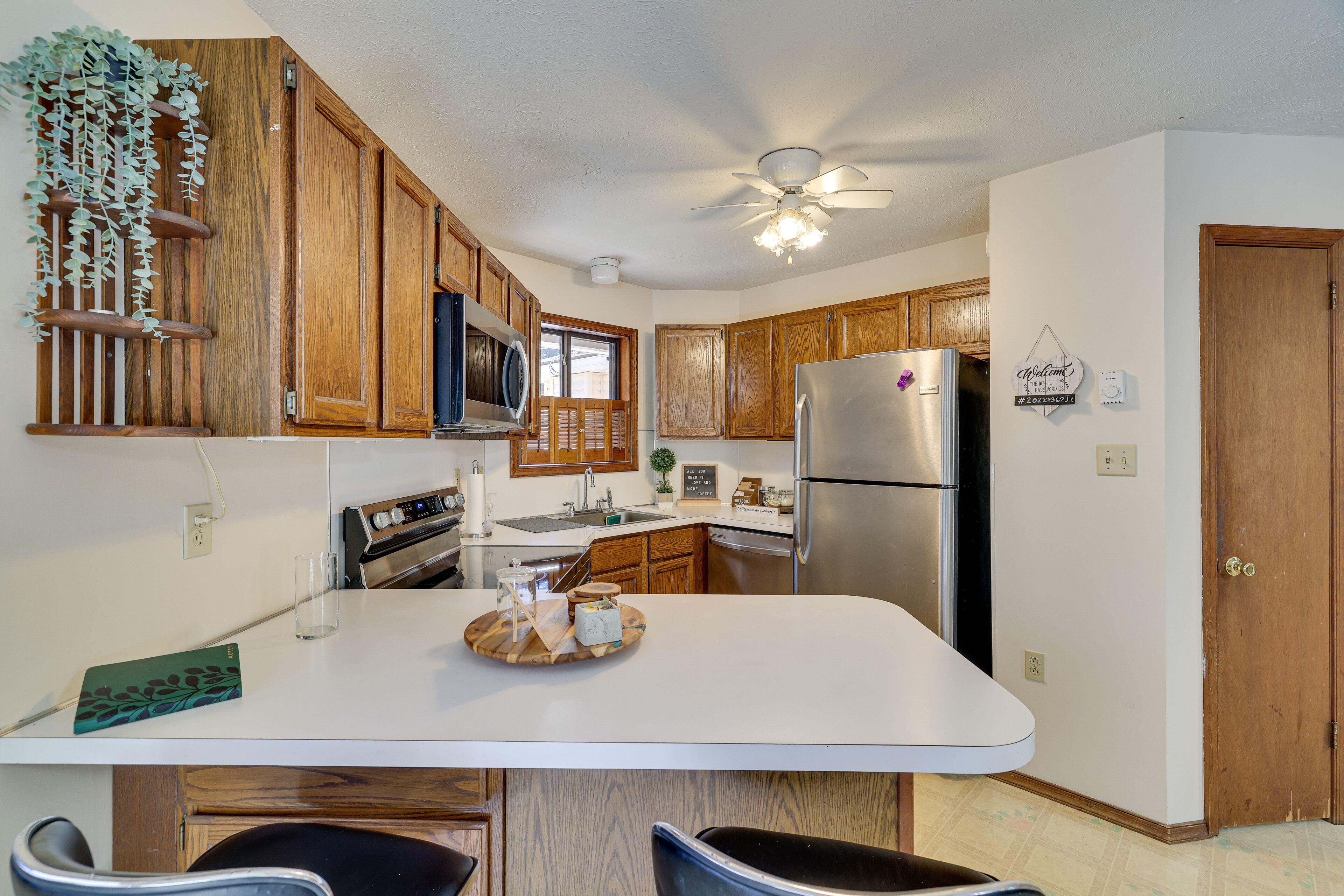 Pocono Summit Vacation Rental w/ Grill & Fire Pits