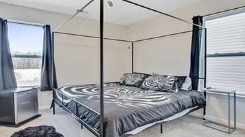 3 bedrooms, bed sheets