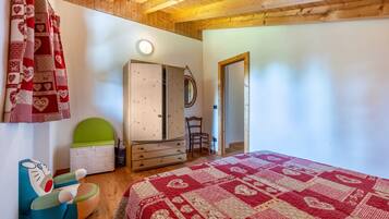 1 habitación y ropa de cama