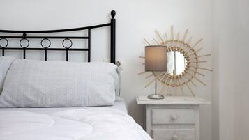 1 bedroom, iron/ironing board, free WiFi