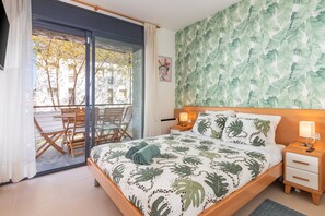 2 makuuhuonetta, silitysrauta/-lauta, ilmainen Wi-Fi, vuodevaatteet