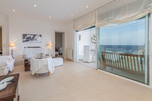 4 habitaciones, tabla de planchar con plancha y wifi gratis 