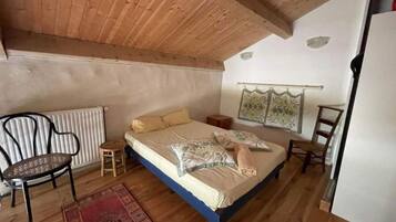 1 chambre, lit parapluie, Wi-Fi gratuit