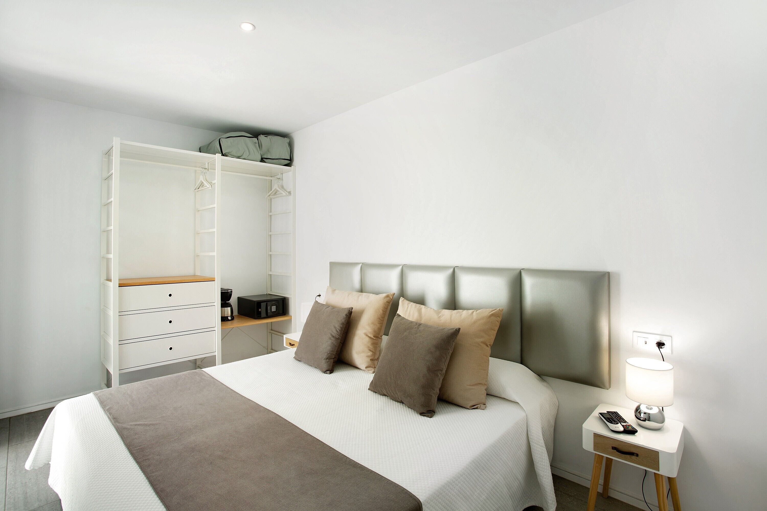 2 chambres, fer et planche à repasser, Wi-Fi gratuit