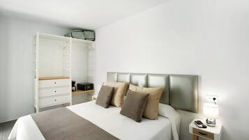 2 habitaciones, tabla de planchar con plancha y wifi gratis