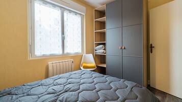 1 chambre, fer et planche Ă repasser, Wi-Fi gratuit