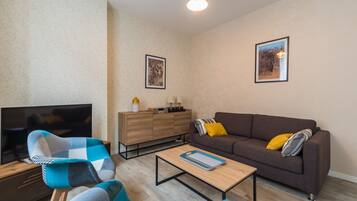 Télévision, lecteur de DVD, chaßne hi-fi