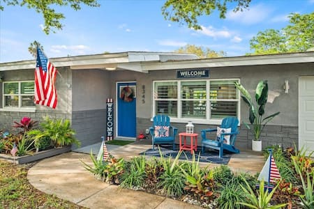 St. Petersburg Private vacation home